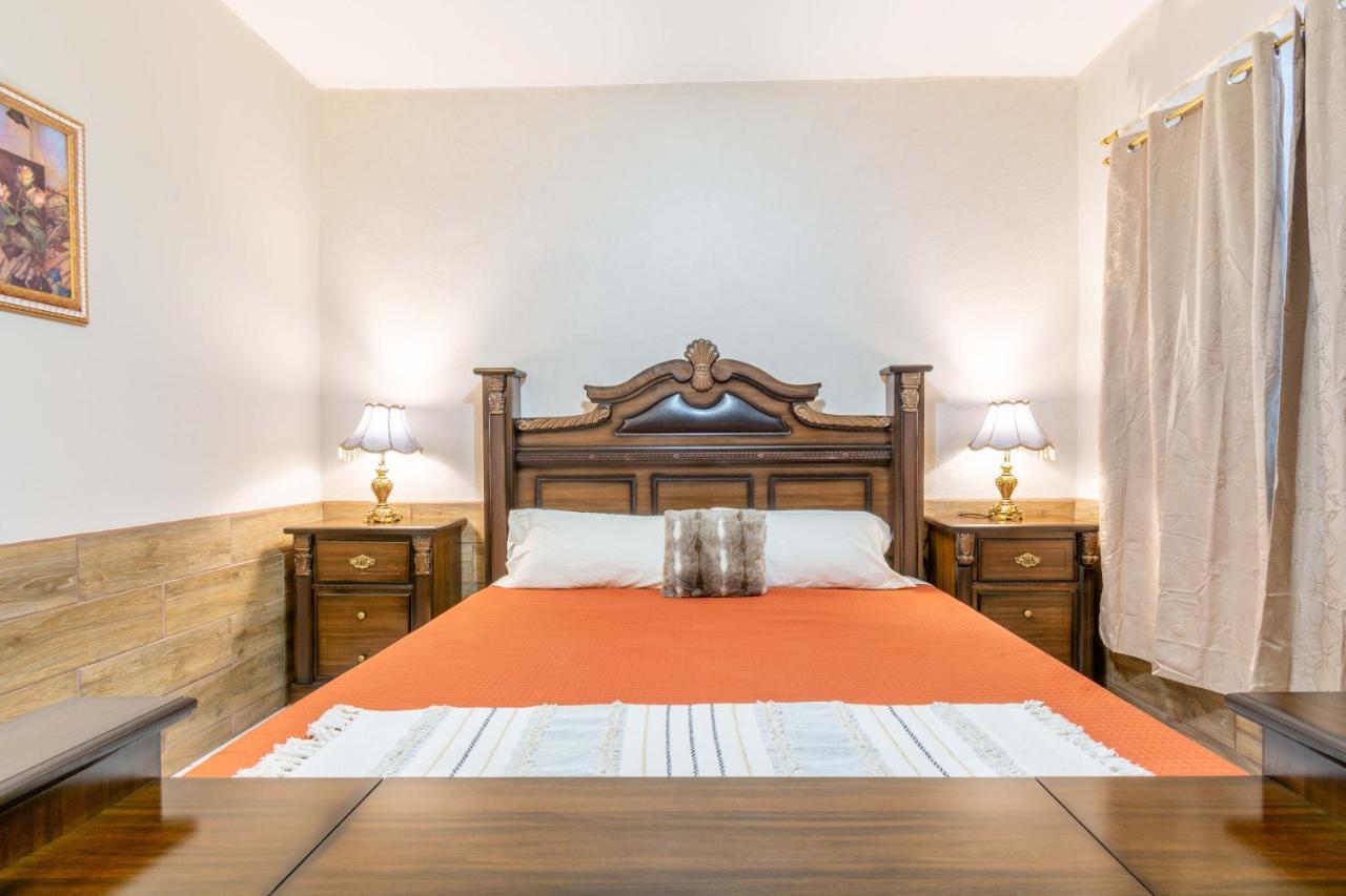 Hosteria Casa Marquez León Kültér fotó