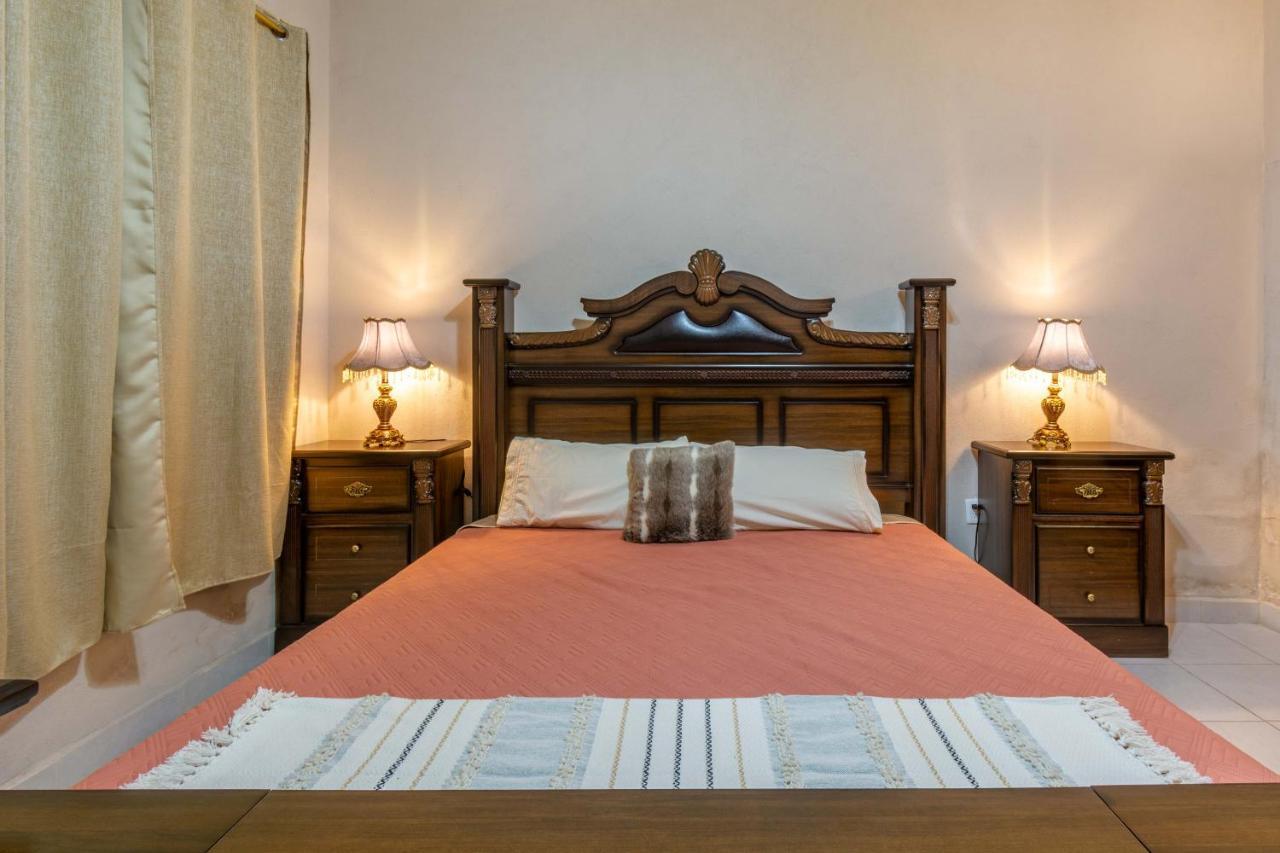 Hosteria Casa Marquez León Kültér fotó