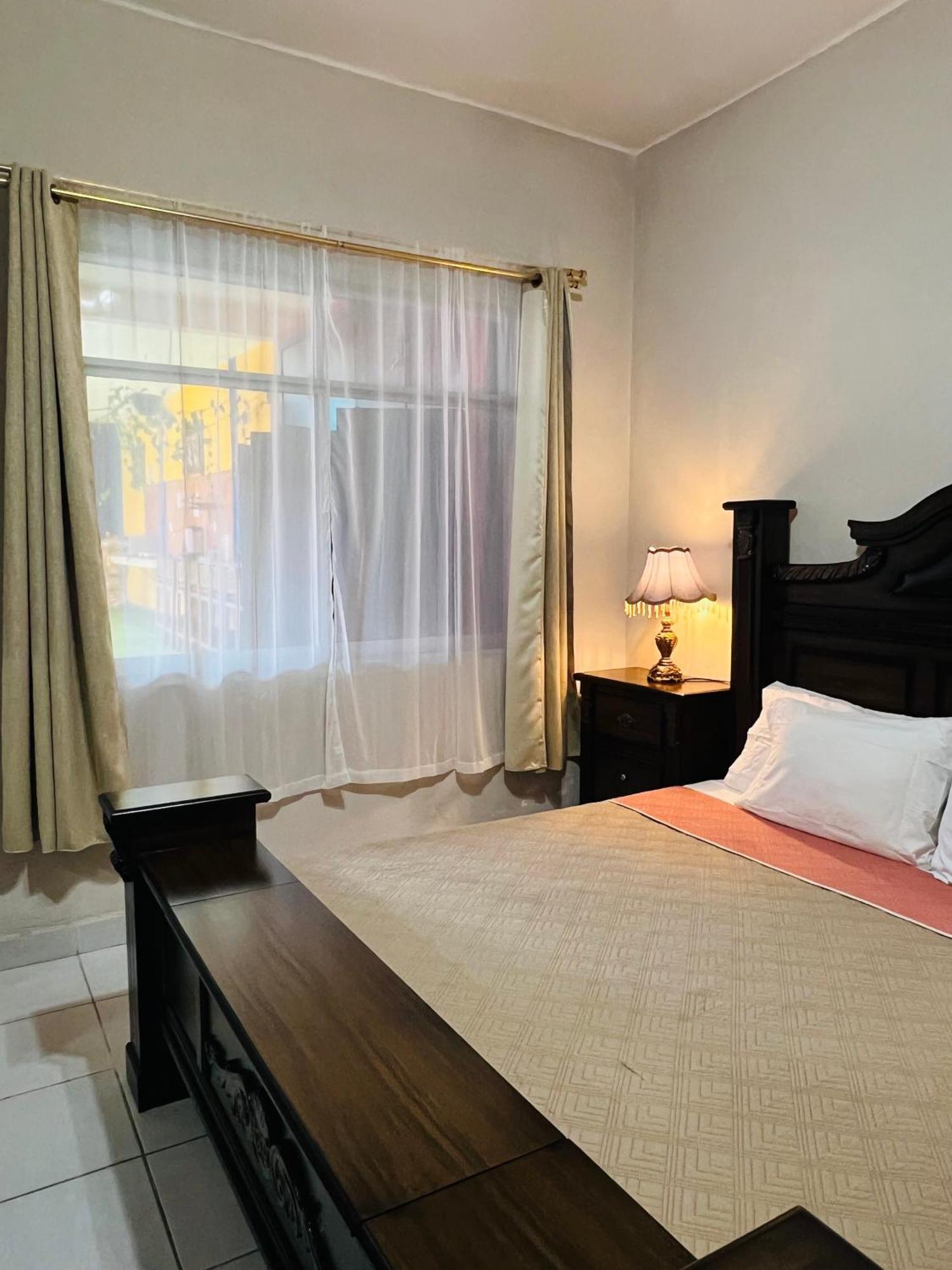 Hosteria Casa Marquez León Kültér fotó