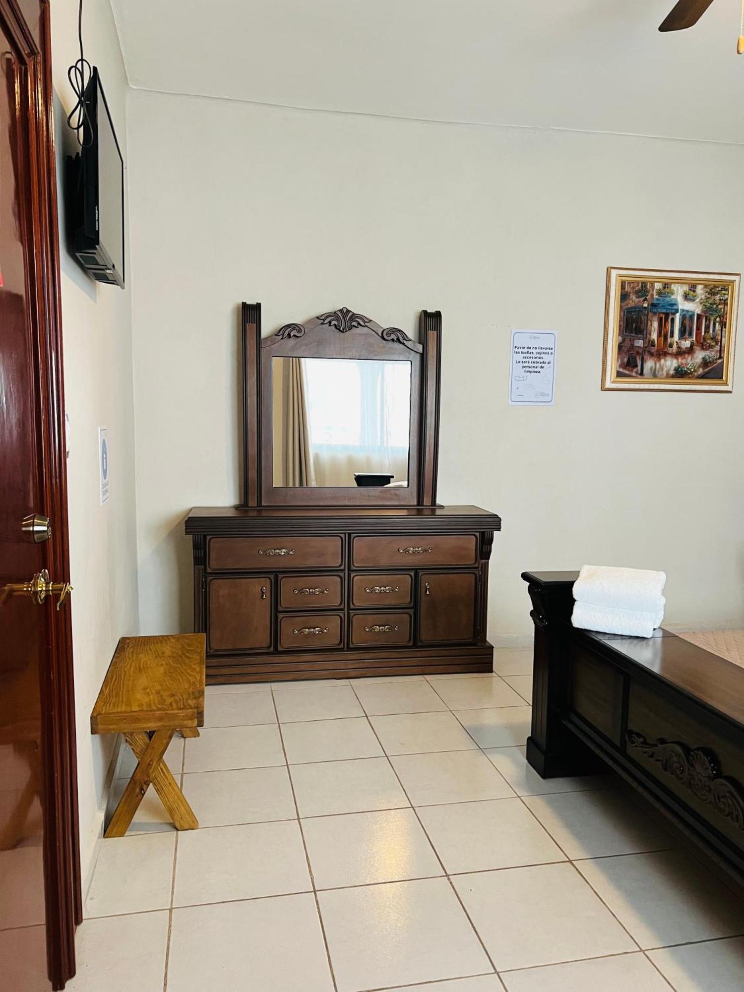 Hosteria Casa Marquez León Kültér fotó